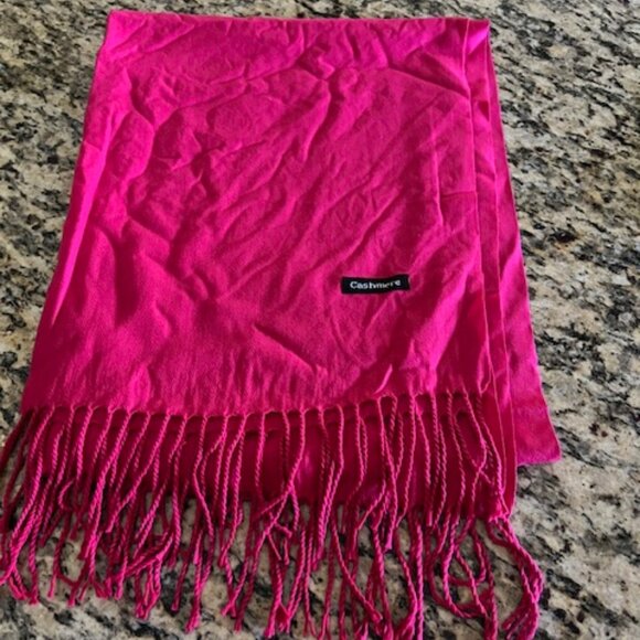 Bean Paste ( Deep Pink) colored cashmere pashmina shawl - Picture 4 of 6